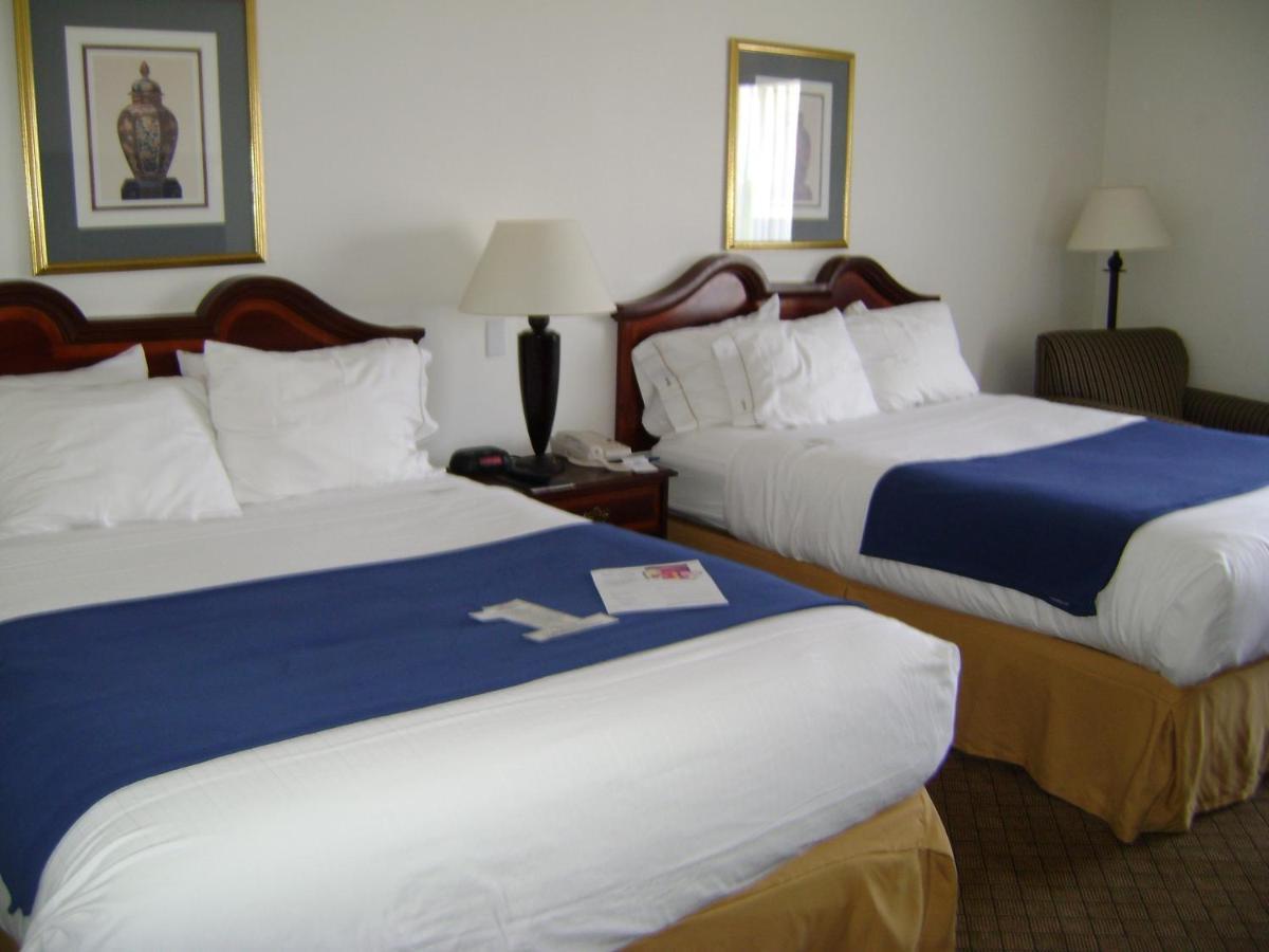 Holiday Inn Express & Suites Alliance By Ihg Dış mekan fotoğraf