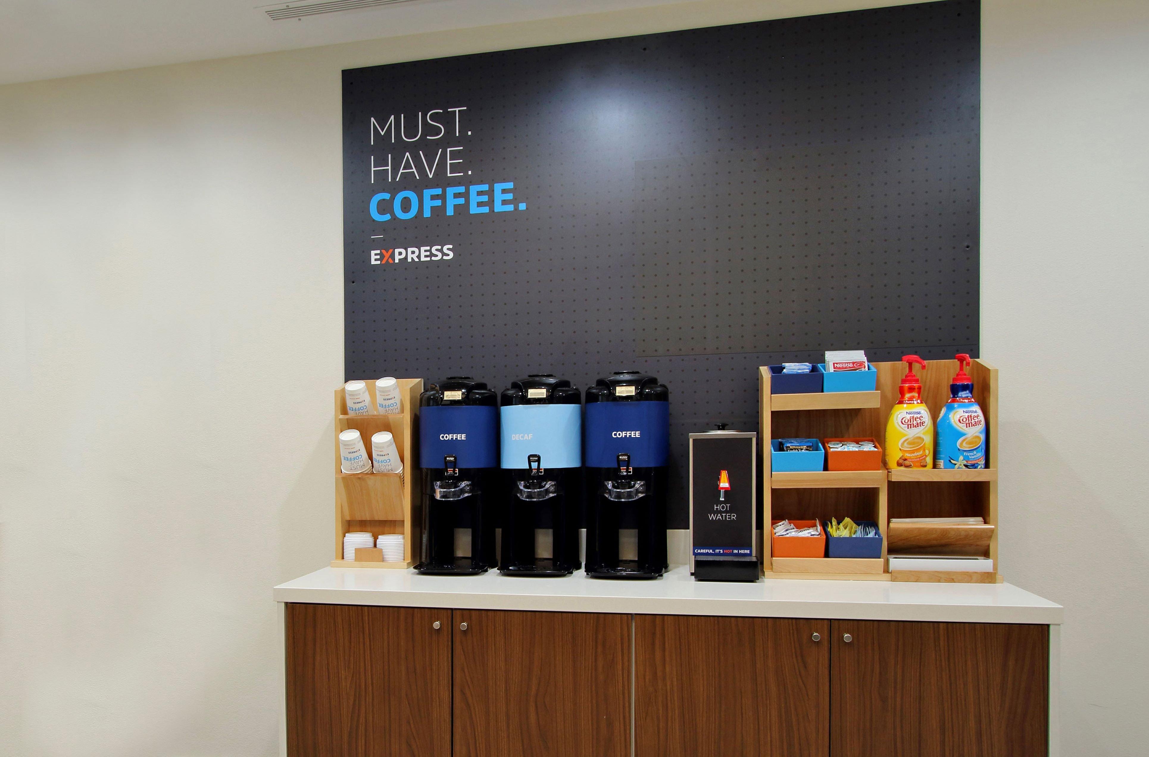 Holiday Inn Express & Suites Alliance By Ihg Dış mekan fotoğraf