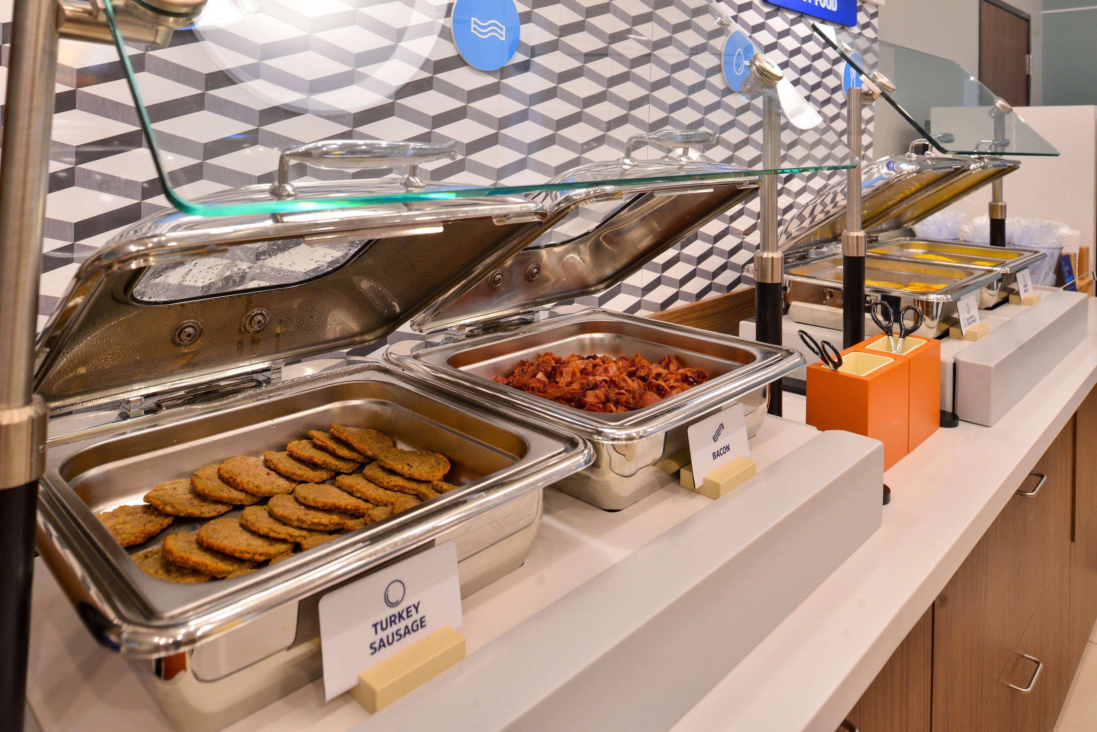 Holiday Inn Express & Suites Alliance By Ihg Dış mekan fotoğraf