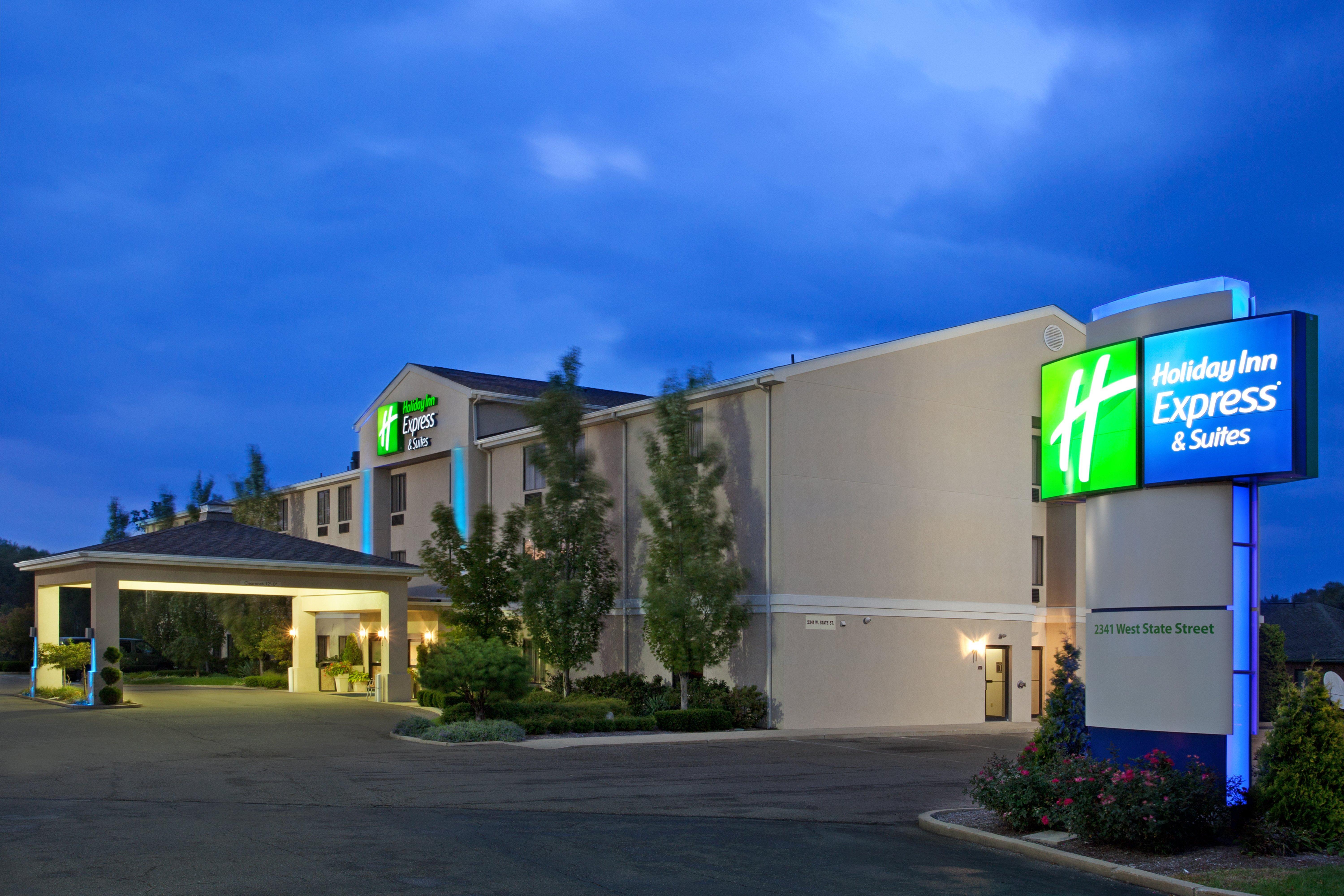Holiday Inn Express & Suites Alliance By Ihg Dış mekan fotoğraf