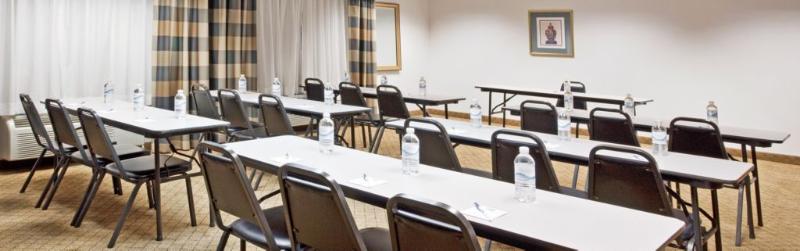 Holiday Inn Express & Suites Alliance By Ihg Dış mekan fotoğraf