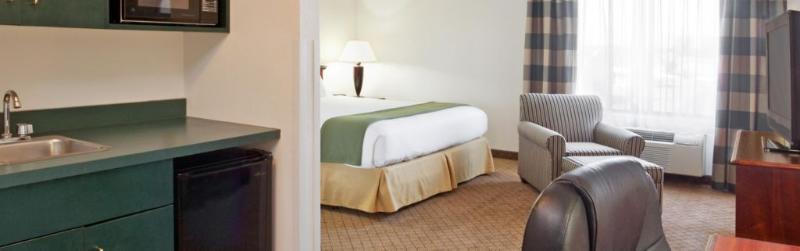 Holiday Inn Express & Suites Alliance By Ihg Dış mekan fotoğraf